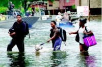 Orkaan Harvey herstel en die bedreiging van orkaan Irma