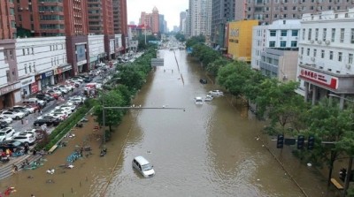 Klimaat: China-vloede / Duitsland - EU-vloede / Kanada-hittegolf / VSA-veldbrande